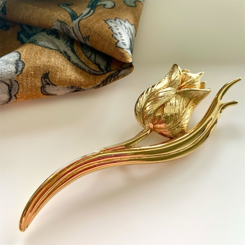 Monet vintage tulip brooch